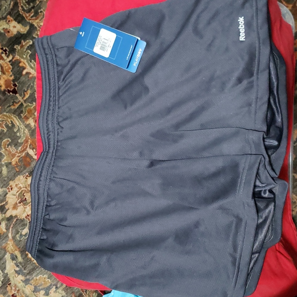 Men's Reebok mesh athletic shorts. Gray/Black. NWT. Size M.